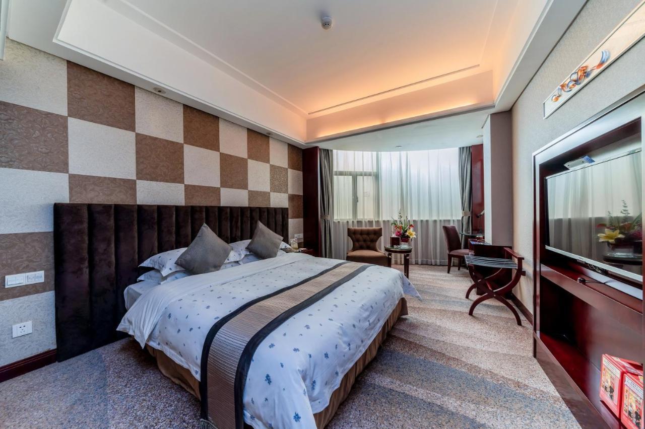 Goodview Hotel Sangem Zhangmutou Exteriör bild