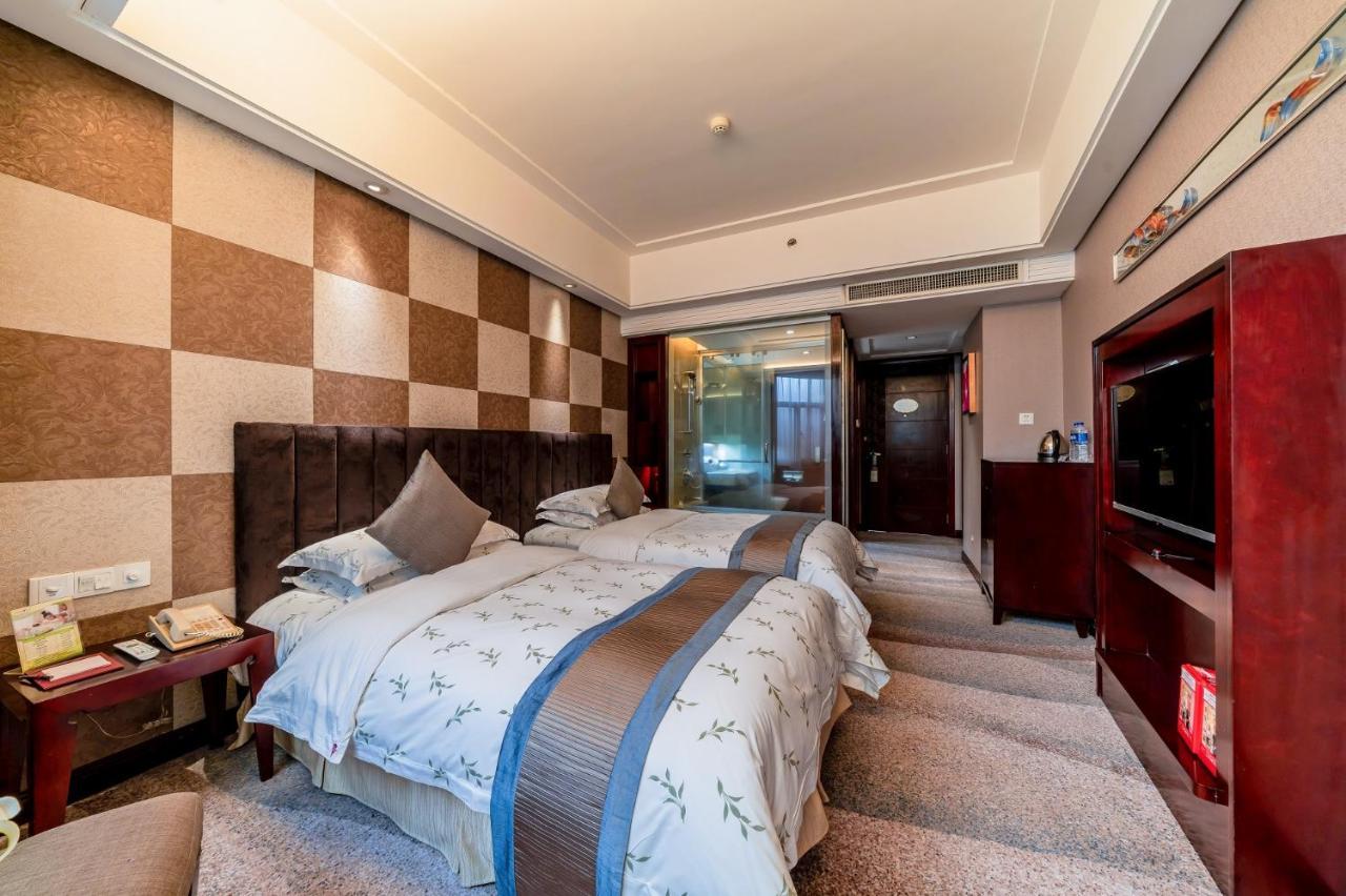 Goodview Hotel Sangem Zhangmutou Exteriör bild